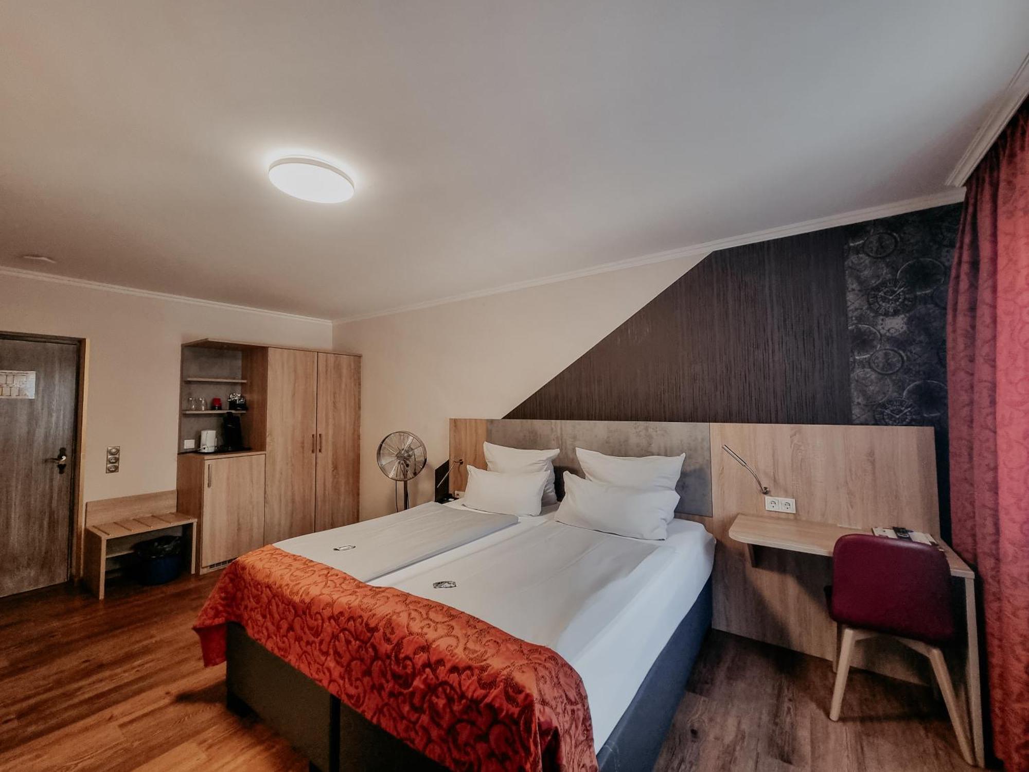 Hotel Estricher Hof ترير المظهر الخارجي الصورة
