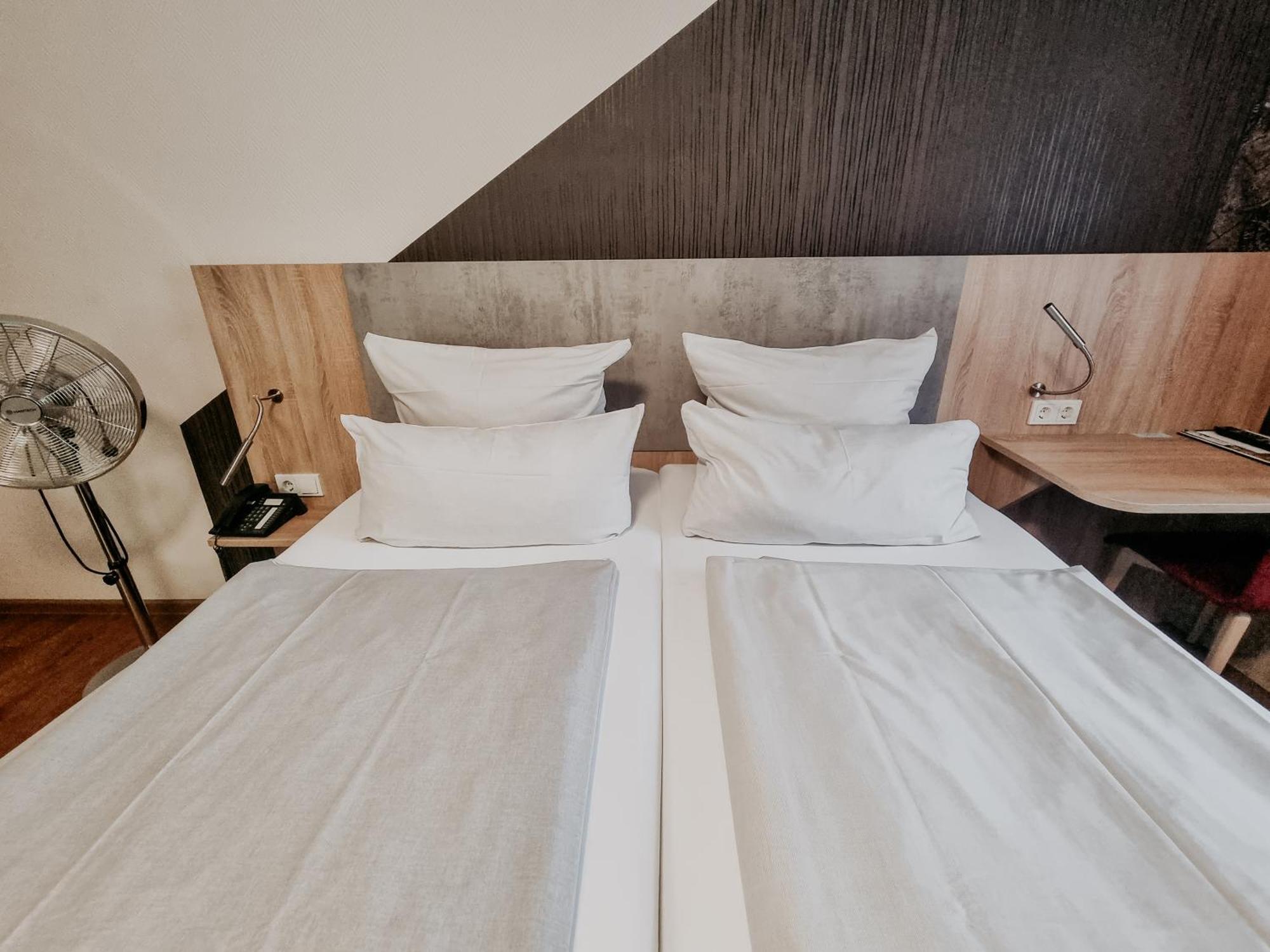 Hotel Estricher Hof ترير المظهر الخارجي الصورة